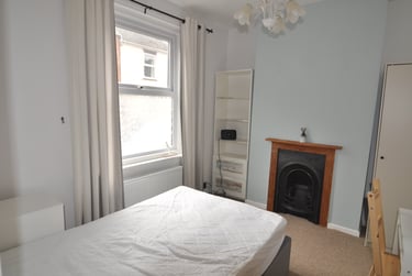 3 bed house, Roberts Road, St Leonards, Exeter, EX24HD - Image 7