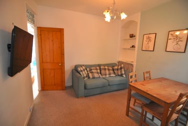3 bed house, Roberts Road, St Leonards, Exeter, EX24HD - Image 3