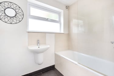 3 bed house, Roberts Road, St Leonards, Exeter, EX24HD - Image 6