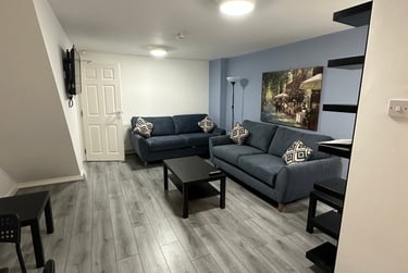 6 bed house, Albany Road, Low Hill, Liverpool, L78RG - Image 1