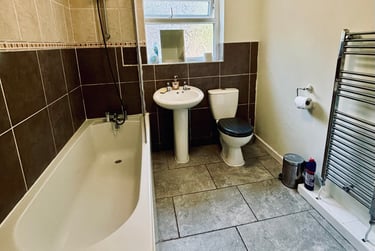 2 bed house, Oxford Street, City centre, Swansea, SA13JN - Image 3