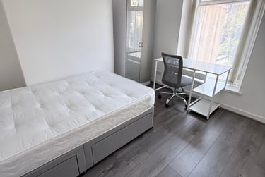 2 bed house, Oxford Street, City centre, Swansea, SA13JN - Image 5