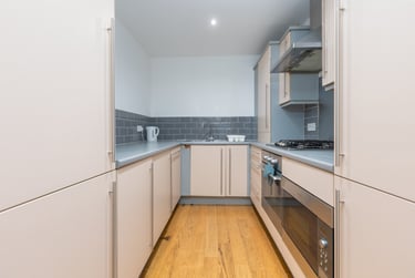 3 bed flat, Henry Street, City Centre, Lancaster, LA11AR - Image 3