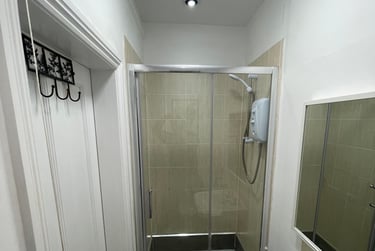 6 bed house, Ashlin Grove, West End, Lincoln, LN11LE - Image 10