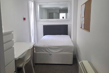 2 bed flat, Old Tiverton Road, Old tiverton rd area, Exeter, EX46NG - Image 8