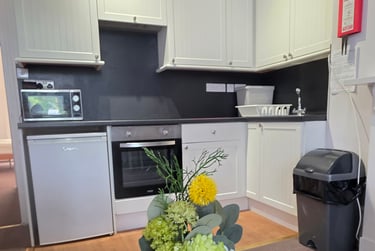 2 bed flat, 48 Old Tiverton Road, Old tiverton rd area, Exeter, EX46NG - Image 1
