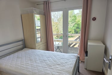 1 bed flat, Old Tiverton Road, St Sidwells, Exeter, EX46NG - Image 8
