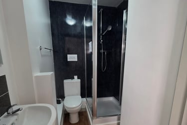 2 bed flat, Old Tiverton Road, Old tiverton rd area, Exeter, EX46NG - Image 10