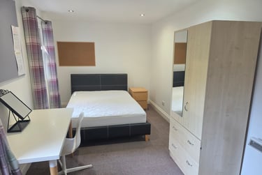 2 bed flat, 48 Old Tiverton Road, Old tiverton rd area, Exeter, EX46NG - Image 10