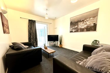 7 bed house, Borough Road, Teeside University, Middlesbrough, TS13AT - Image 4