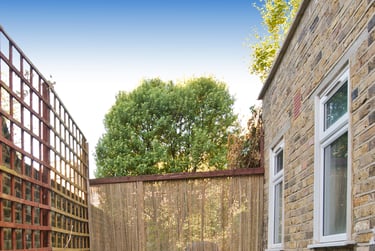 1 bed studio, Bloemfontein Road, City Centre, London, W127BX - Image 2