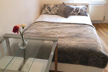 1 bed studio, Dalling Road, Hammersmith, London, W60JA - Image 3