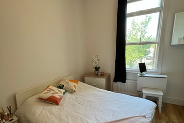 1 bed studio, Dalling Road, Hammersmith, London, W60JA - Image 1