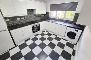 6 bed house, Kimbolton Avenue, Lenton, Nottingham, NG71PS - Image 8