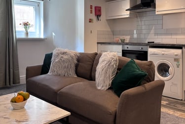 1 bed flat, Brook Lane, Near university, Chester, CH22AP - Image 2