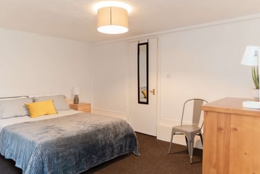 1 bed flat, Brook Lane, Near university, Chester, CH22AP - Image 1