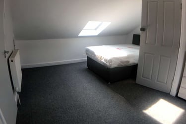 6 bed house, Restormel Terrace, City Centre, Plymouth, PL46BJ - Image 5