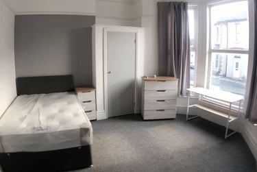6 bed house, Restormel Terrace, City Centre, Plymouth, PL46BJ - Image 8