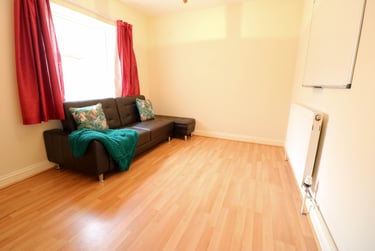 3 bed house, Greenbank Avenue, Greenbank, Plymouth, PL48PS - Image 7