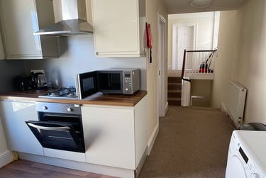 3 bed house, Hill Park Crescent, North hill, Plymouth, PL48JP - Image 3