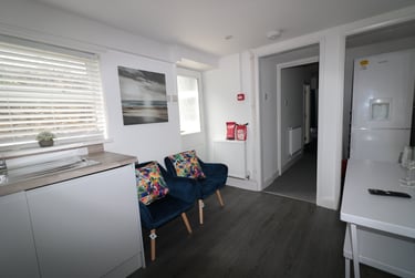 2 bed house, Mount Street, Greenbank, Plymouth, PL48NZ - Image 3
