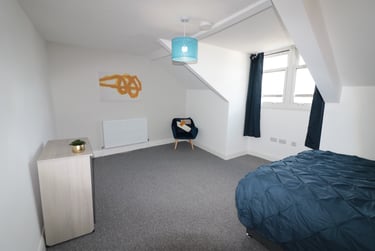 4 bed house, Mount Street, Greenbank, Plymouth, PL48NZ - Image 3
