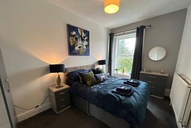 3 bed flat, Mount Street, Greenbank, Plymouth, PL48NZ - Image 3