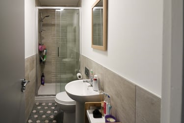 3 bed flat, Ermington Terrace, Mutley, Plymouth, PL46QG - Image 4