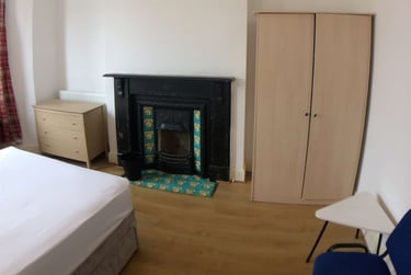 4 bed house, Derry Avenue, City Centre, Plymouth, PL46BH - Image 9