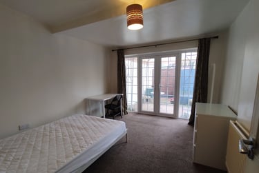 4 bed house, London Road, Kingsholme, Gloucester, GL13PB - Image 5