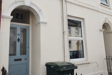 5 bed house, Marle Hill Parade, Francis Close Hall, Cheltenham, GL504LG - Image 1