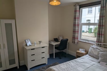4 bed house, St. Pauls Road, Francis Close Hall, Cheltenham, GL504ER - Image 3