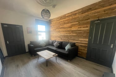 5 bed house, Goldspink Lane, Sandyford, Newcastle, NE21NQ - Image 4