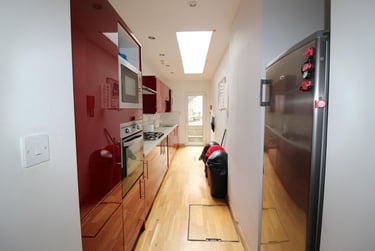 7 bed house, Raleigh Road, St Leonards, Exeter, EX11TQ - Image 3
