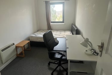 3 bed flat, New North Road, St Sidwells, Exeter, EX44JH - Image 7