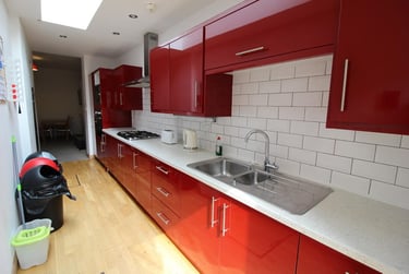 7 bed house, Raleigh Road, St Leonards, Exeter, EX11TQ - Image 4