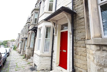 5 bed house, St. Oswald Street, City Centre, Lancaster, LA13AS - Image 1