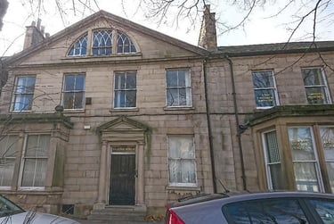 1 bed studio, Queen Square, City Centre, Lancaster, LA11RN - Image 1