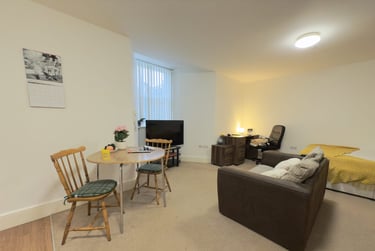1 bed studio, Westbourne Road, City Centre, Lancaster, LA15DB - Image 1
