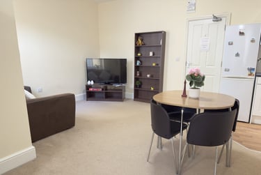 1 bed studio, Westbourne Road, City Centre, Lancaster, LA15DB - Image 1