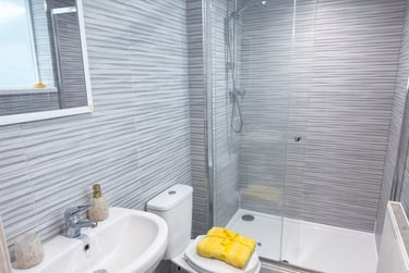 6 bed house, Windermere Road, City Centre, Lancaster, LA13EZ - Image 4