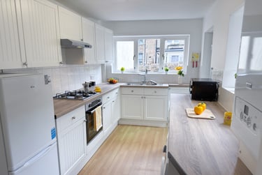 4 bed house, Clarence Street, City Centre, Lancaster, LA13BG - Image 2