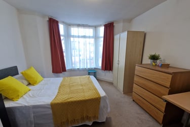 6 bed house, Bowerham Road, City Centre, Lancaster, LA14AA - Image 2