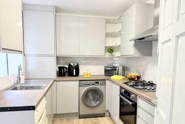 6 bed flat, Westham Street, City Centre, Lancaster, LA13AU - Image 2