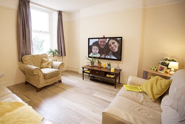 6 bed house, Portland Street, City Centre, Lancaster, LA11SZ - Image 2
