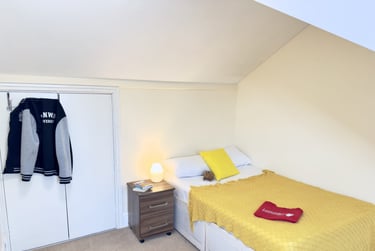 4 bed flat, Brock Street, City Centre, Lancaster, LA11UR - Image 2