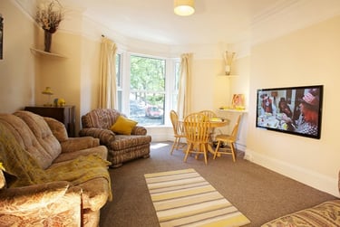 6 bed house, Dallas Road, City Centre, Lancaster, LA11TW - Image 2