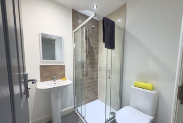 1 bed studio, Westbourne Road, City Centre, Lancaster, LA15DB - Image 2