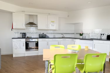 7 bed flat, Station Road, City Centre, Lancaster, LA15SJ - Image 11