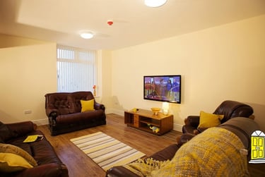 9 bed house, Westbourne Road, City Centre, Lancaster, LA15DB - Image 3